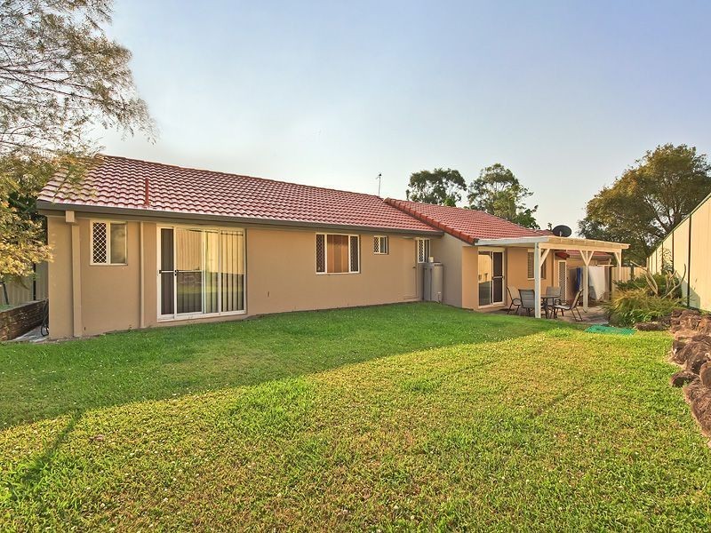 37 Huntingdale Cres, Robina QLD 4226