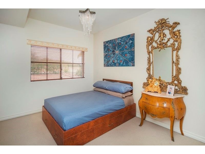 3285 Palladian Drive, Hope Island QLD 4212