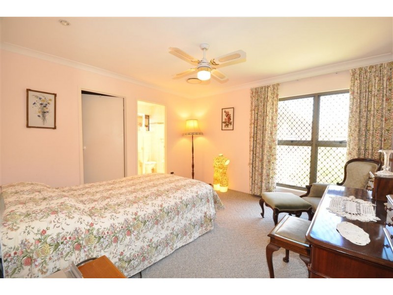 11/14 Dunlop Court, Mermaid Waters QLD 4218