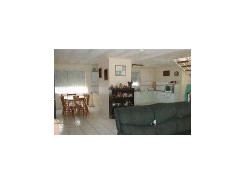 180 Muir Street, Labrador QLD 4215