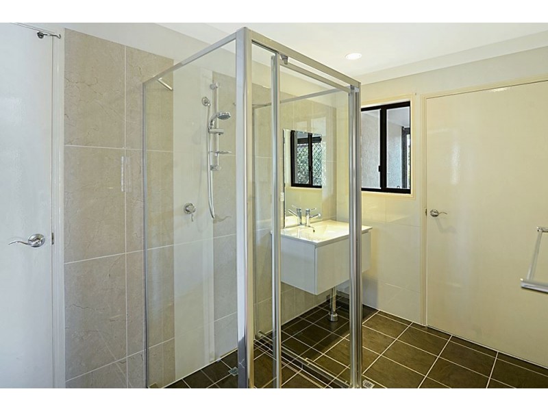 379 Rio Vista Boulevard, Mermaid Waters QLD 4218