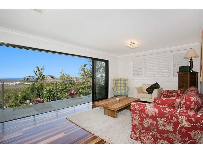 100 Simpsons Road, Currumbin Waters QLD 4223