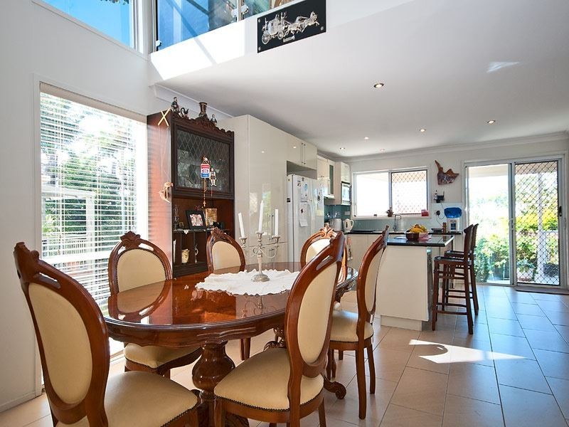 19 Horizon Avenue, Ashmore QLD 4214