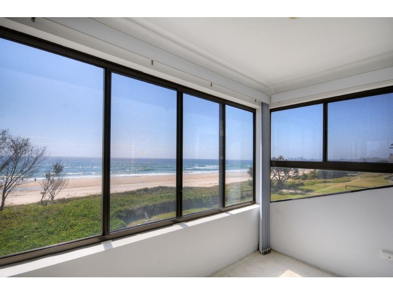 3/377 Golden Four Drive, Tugun QLD 4224