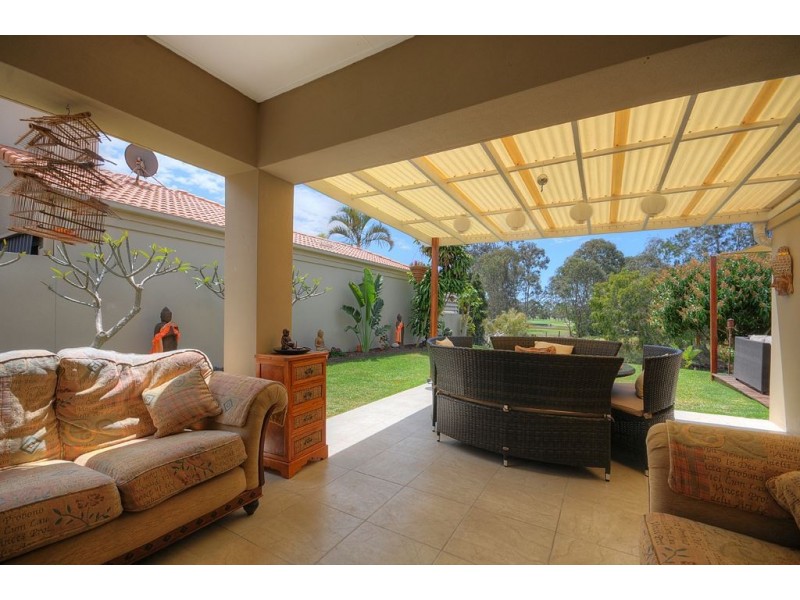 8 Redbud Lane, Robina QLD 4226