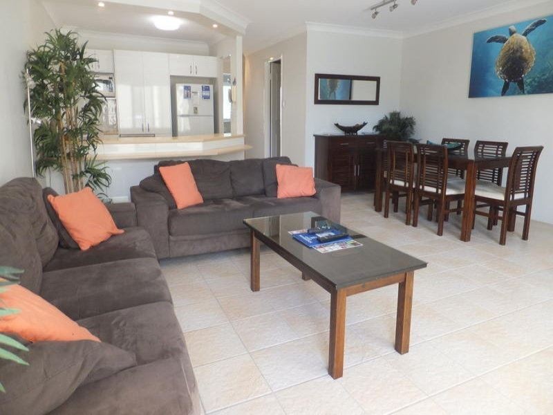 21/1911 Gold Coast Highway, Burleigh Heads QLD 4220