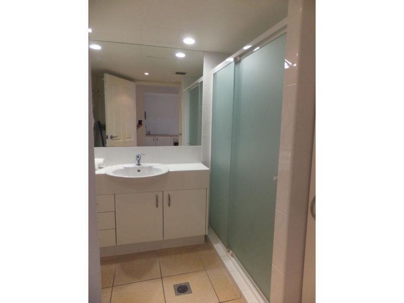 21/1911 Gold Coast Highway, Burleigh Heads QLD 4220