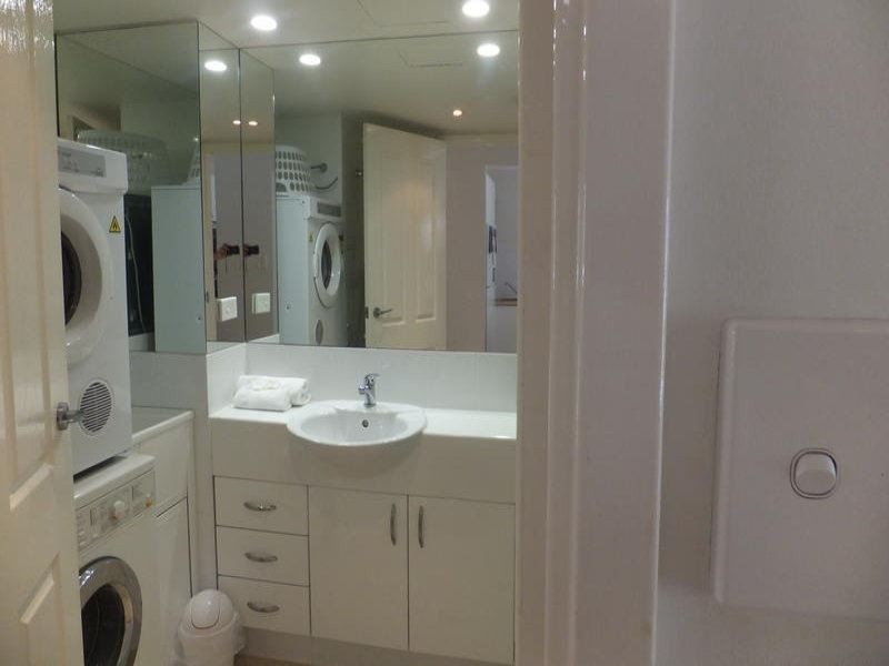 21/1911 Gold Coast Highway, Burleigh Heads QLD 4220