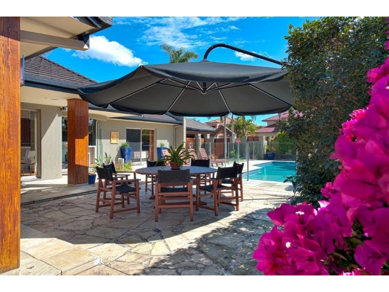 35 Beauty Point Drive, Robina QLD 4226
