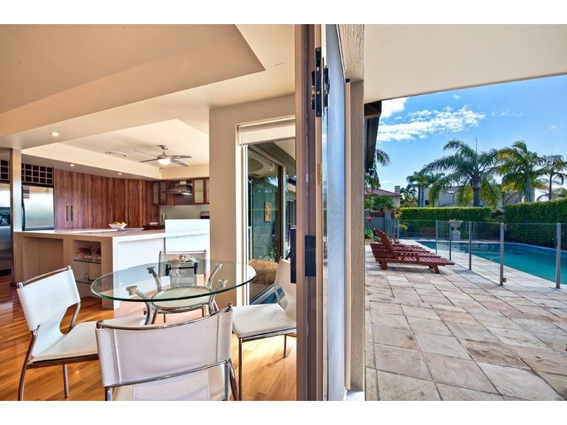 35 Beauty Point Drive, Robina QLD 4226