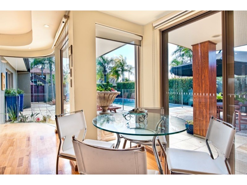 35 Beauty Point Drive, Robina QLD 4226