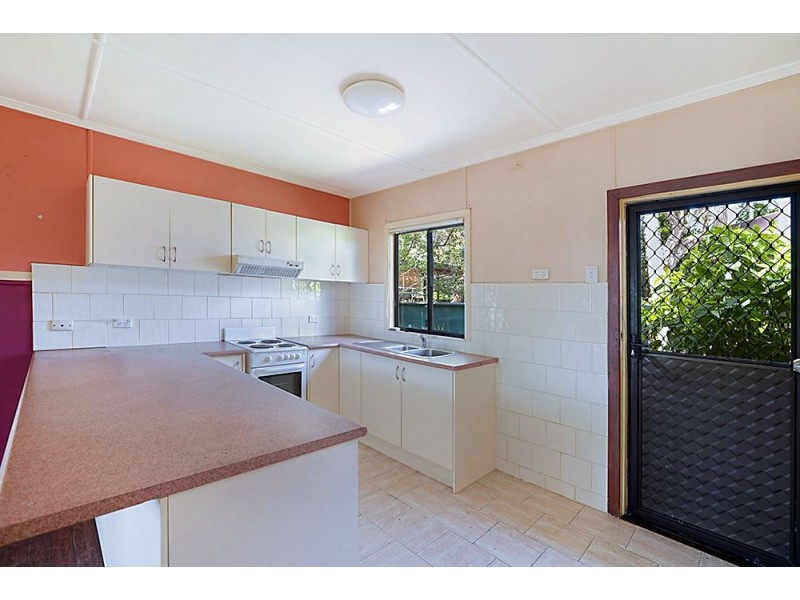 44 Christine Avenue, Miami QLD 4220