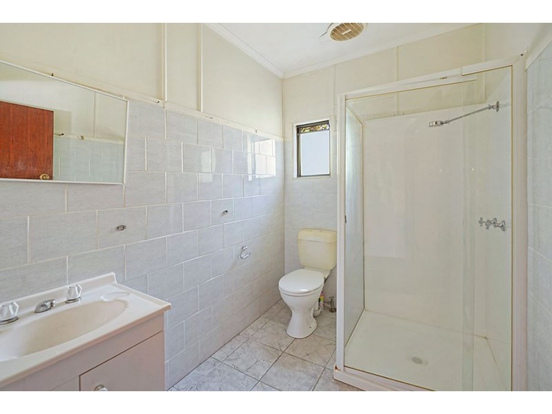 44 Christine Avenue, Miami QLD 4220