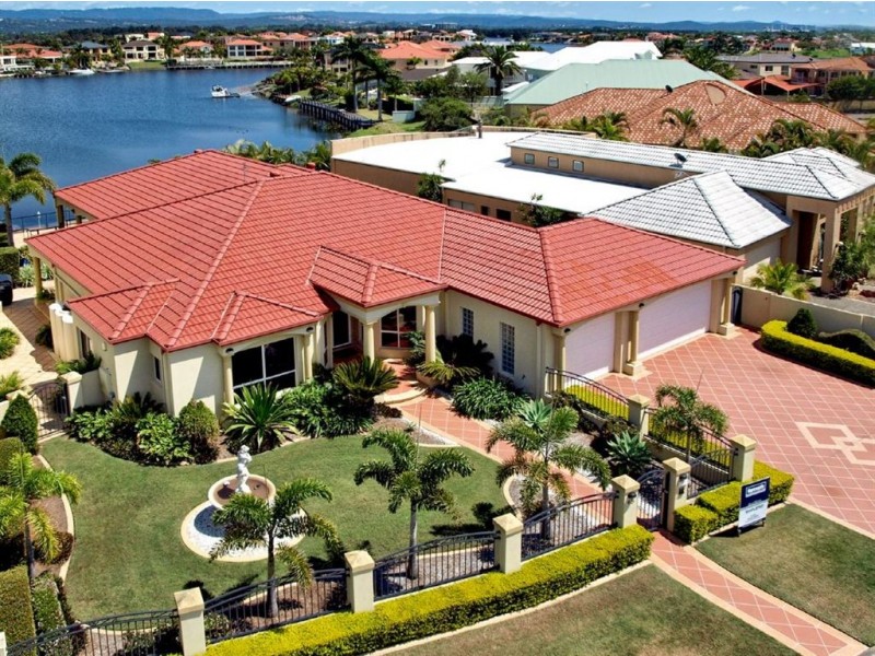 48 Bollard Circuit, Clear Island Waters QLD 4226