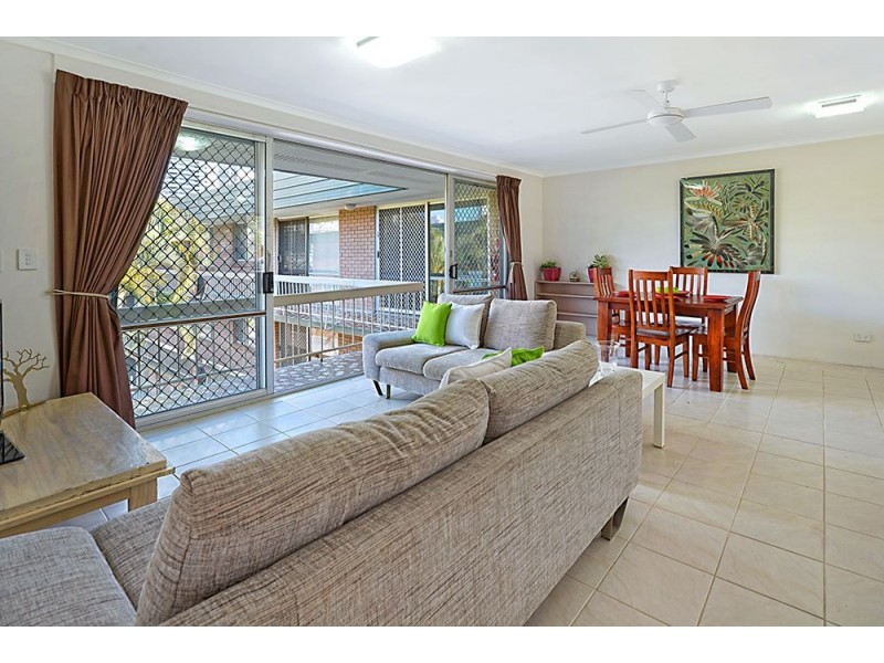 18 Tarcoola Crescent, Surfers Paradise QLD 4217