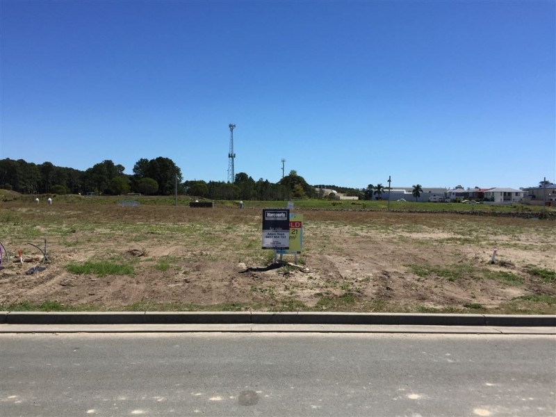 21 Northview Street, Hope Island QLD 4212