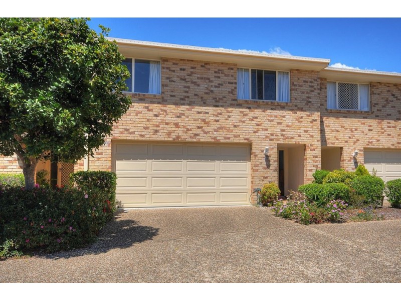 4/2 Penda Court, Merrimac QLD 4226