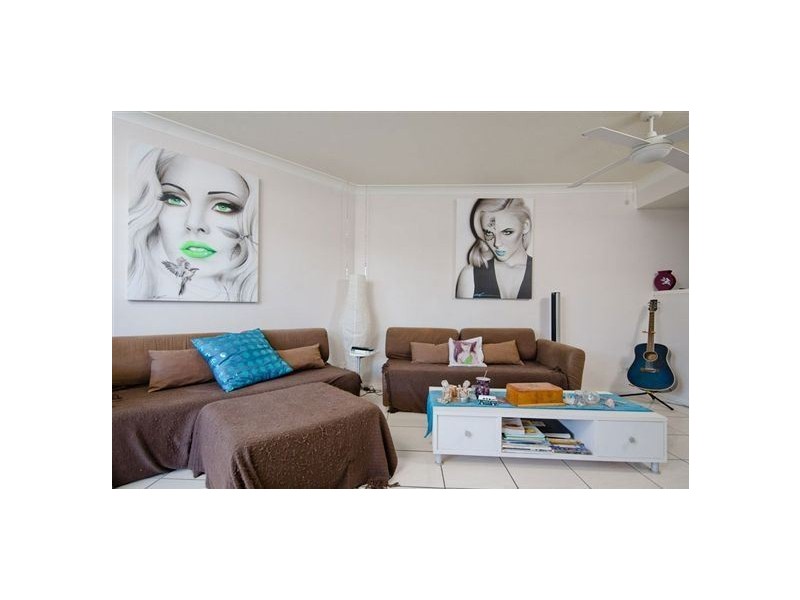 1/53 – 55 Petrel Avenue, Mermaid Beach QLD 4218