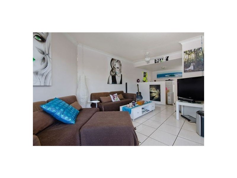 1/53 – 55 Petrel Avenue, Mermaid Beach QLD 4218