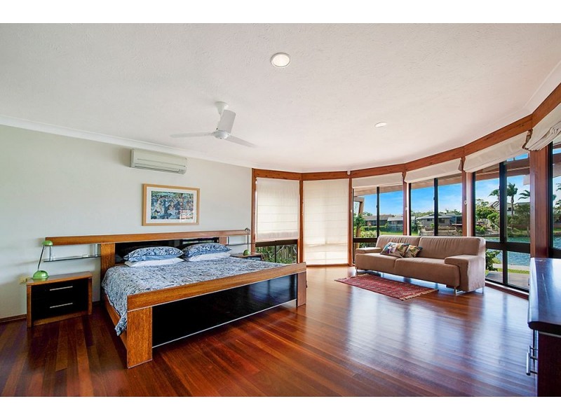 13 Deloraine Court, Mermaid Waters QLD 4218