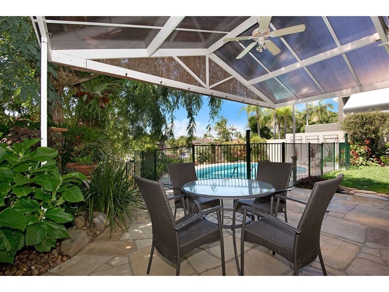 55 Gibraltar Drive, Isle Of Capri QLD 4217
