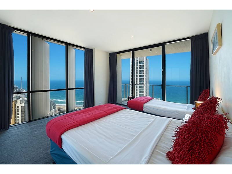 9 Ferny Avenue, Surfers Paradise QLD 4217