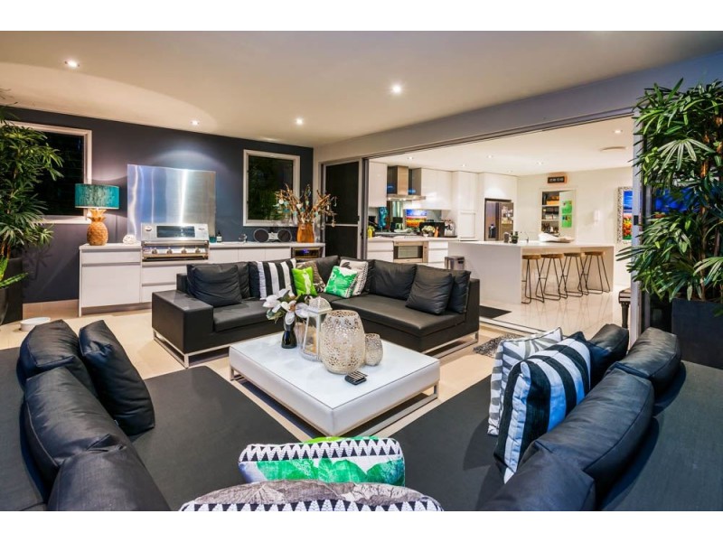 36 East Quay Drive, Biggera Waters QLD 4216