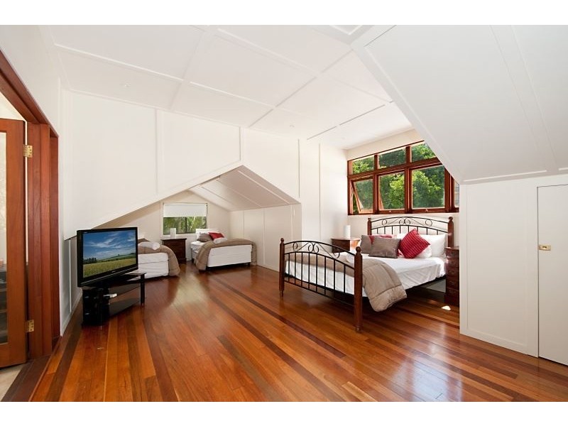 91 Old Burleigh Road, Broadbeach QLD 4218