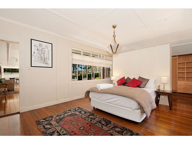 91 Old Burleigh Road, Broadbeach QLD 4218