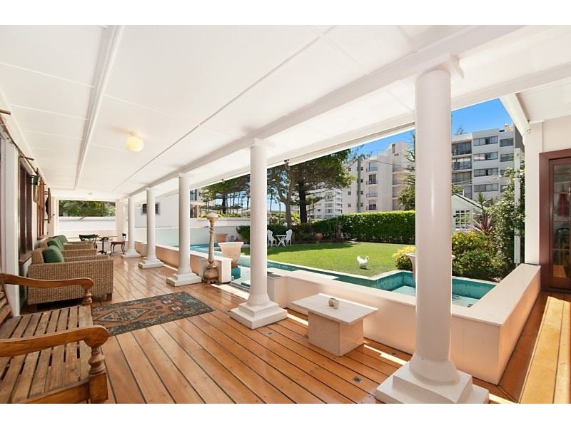 91 Old Burleigh Road, Broadbeach QLD 4218