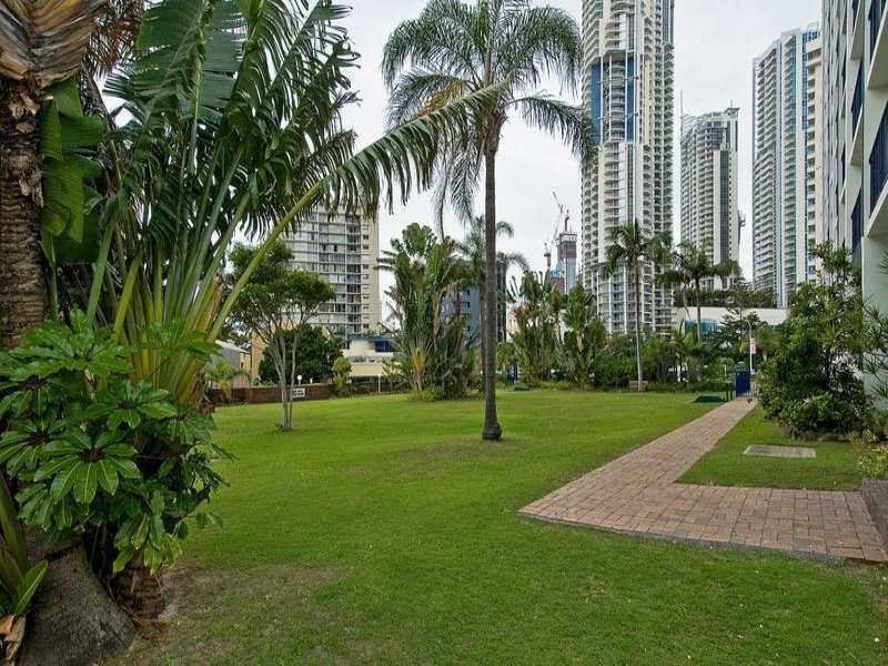 15D Condor/2 Riverview Parade, Surfers Paradise QLD 4217