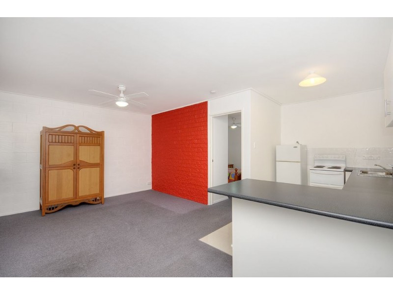 2/5 Watson Esplanade, Surfers Paradise QLD 4217