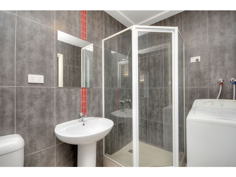2/5 Watson Esplanade, Surfers Paradise QLD 4217