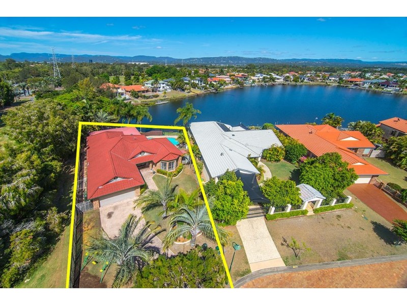 2 Port Jackson Boulevard, Clear Island Waters QLD 4226