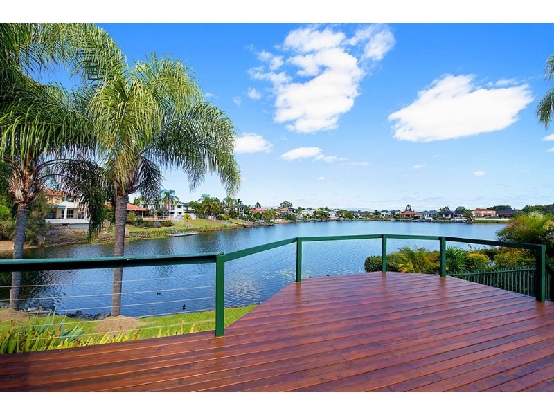 2 Port Jackson Boulevard, Clear Island Waters QLD 4226