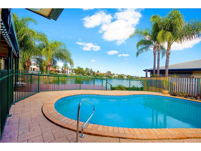 2 Port Jackson Boulevard, Clear Island Waters QLD 4226