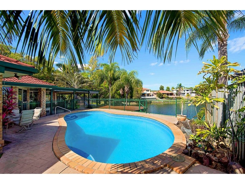 2 Port Jackson Boulevard, Clear Island Waters QLD 4226