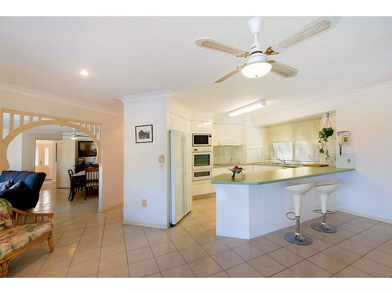 2 Port Jackson Boulevard, Clear Island Waters QLD 4226