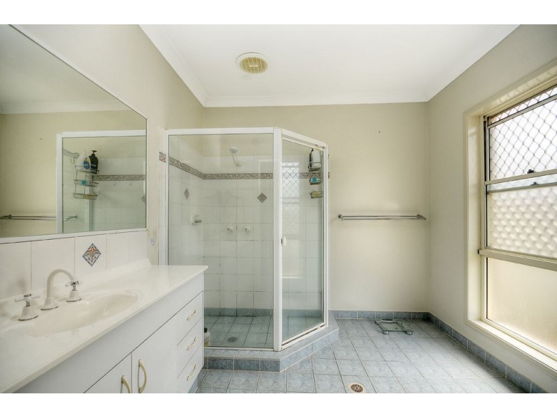 7 Siena Place, Coombabah QLD 4216