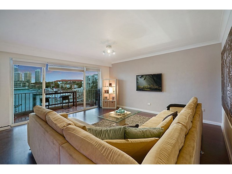 33/22 Jennifer Avenue, Runaway Bay QLD 4216