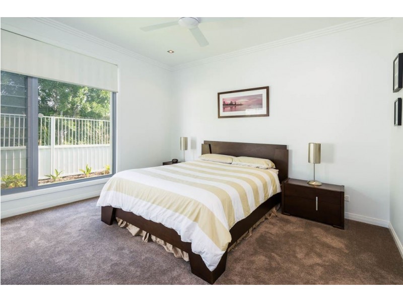 2/24 Compass Drive, Biggera Waters QLD 4216