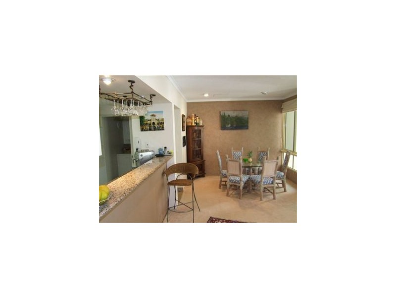 3 “Vernon”/125 Santa Cruz Boulevard, Clear Island Waters QLD 4226