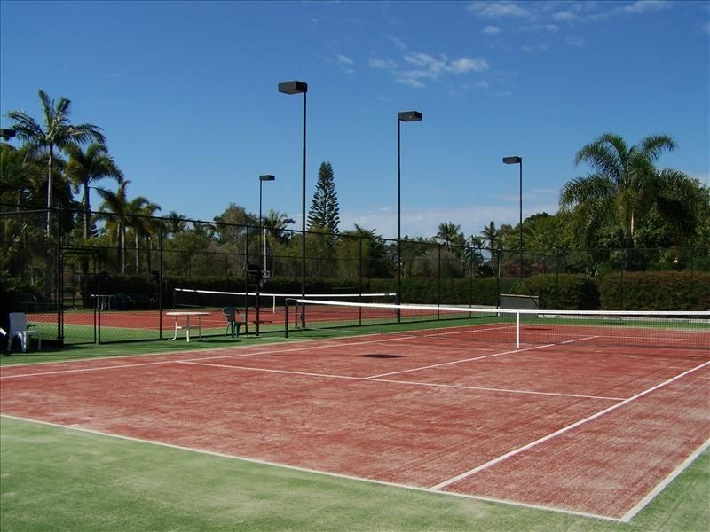 3 “Vernon”/125 Santa Cruz Boulevard, Clear Island Waters QLD 4226