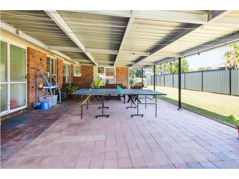 39 Ashbourne Terrace, Biggera Waters QLD 4216