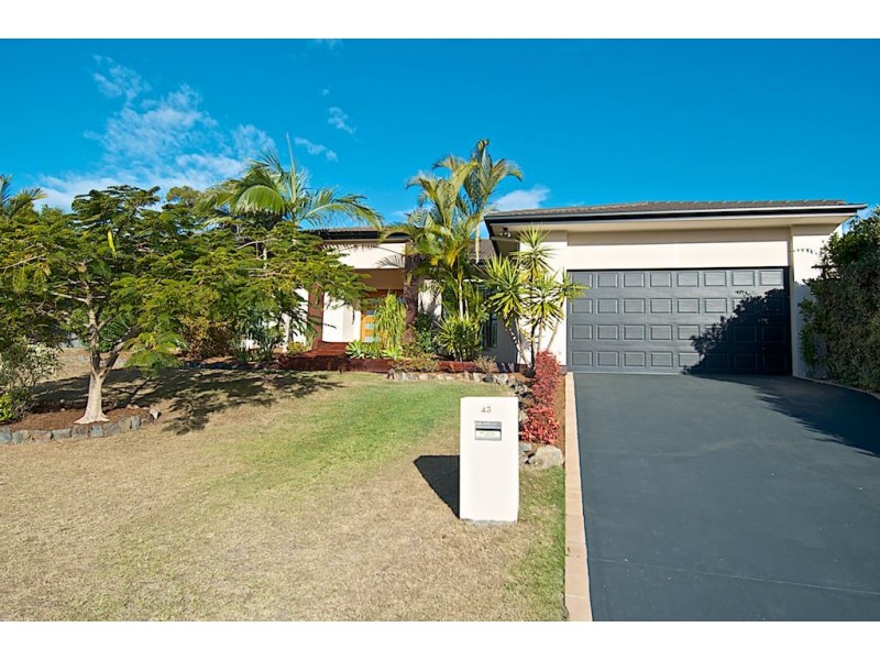 43 Arun Drive, Arundel QLD 4214