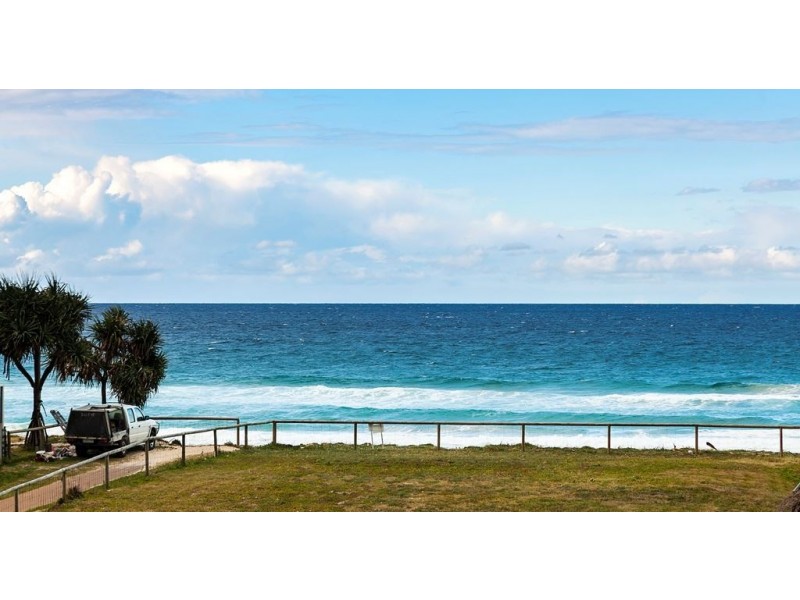 8/3574 Main Beach Parade, Main Beach QLD 4217