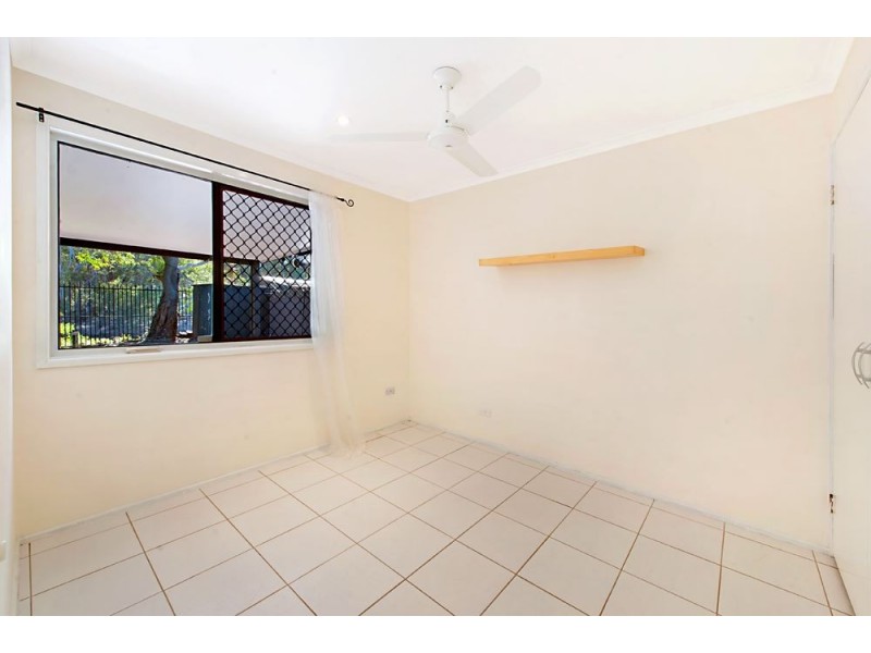 1/80 Kangaroo Avenue, Coombabah QLD 4216