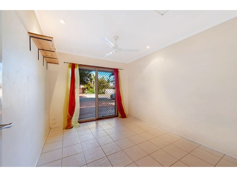 1/80 Kangaroo Avenue, Coombabah QLD 4216