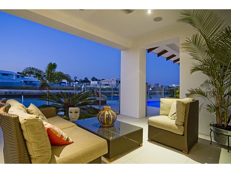 26 Middle Quay, Biggera Waters QLD 4216
