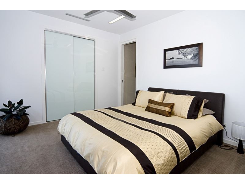 26 Middle Quay, Biggera Waters QLD 4216